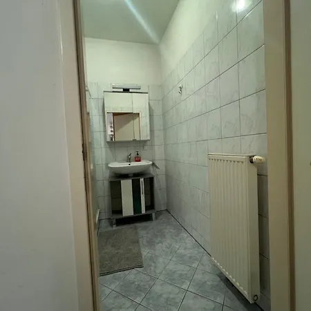 Cozy Apartment Geidorf With Free Parking Daire